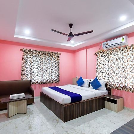 Hotel Blue Abedin Calcutta Eksteriør billede