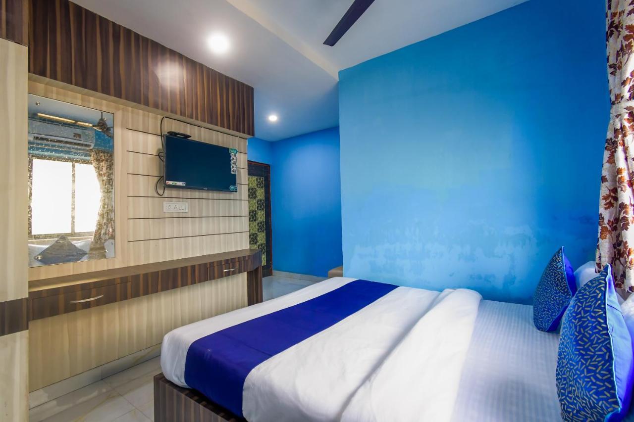 Hotel Blue Abedin Calcutta Eksteriør billede