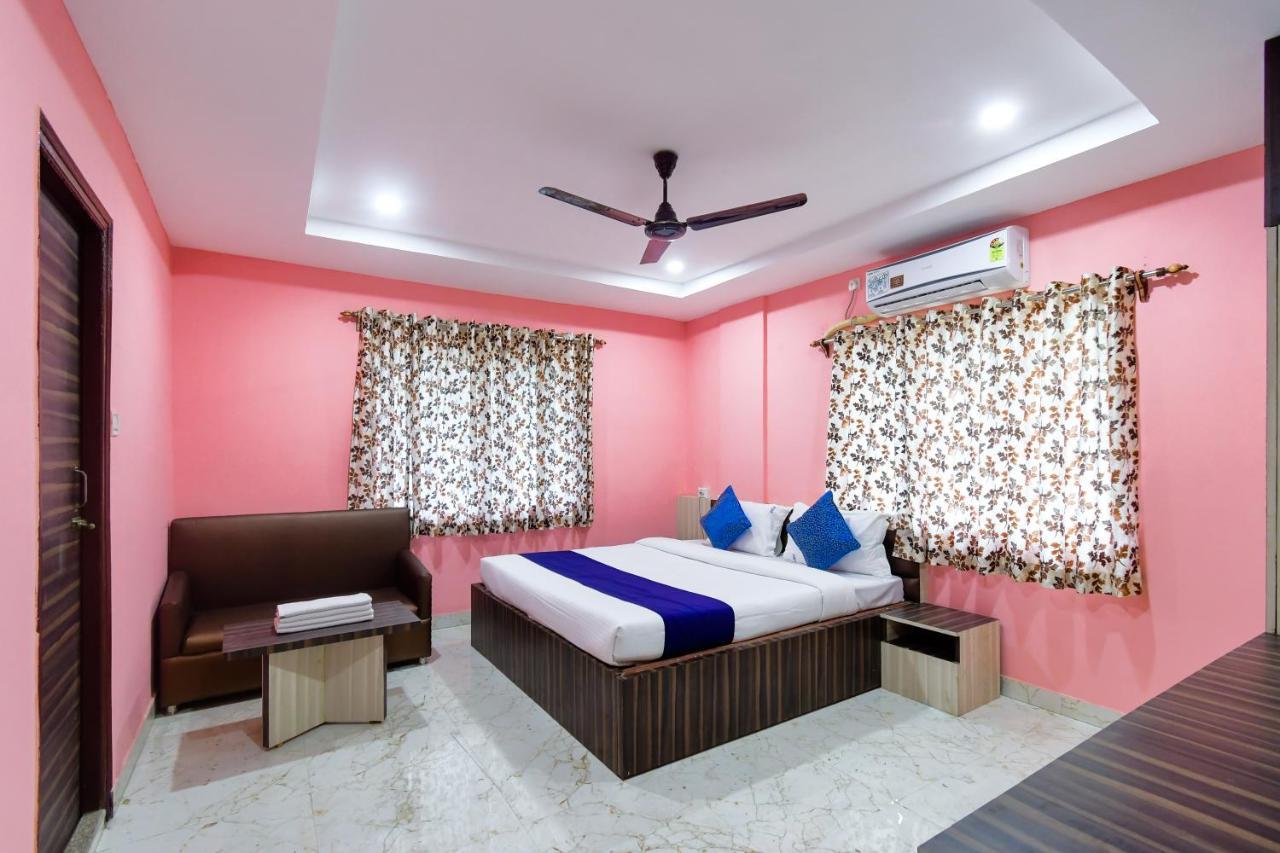 Hotel Blue Abedin Calcutta Eksteriør billede