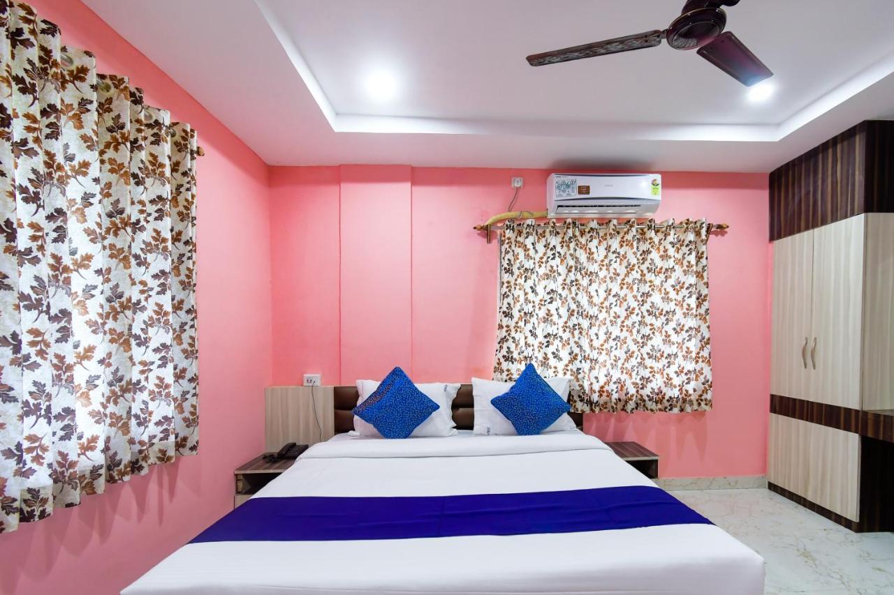 Hotel Blue Abedin Calcutta Eksteriør billede